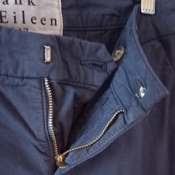 FRANK & EILEEN Wicklowthe Italian Chino navy stretch chinos - Picture 7 of 10